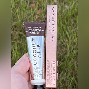 NWT Anastasia Brow Definer in Chocolate and Bath & Body Works Coconut Hand Cream
